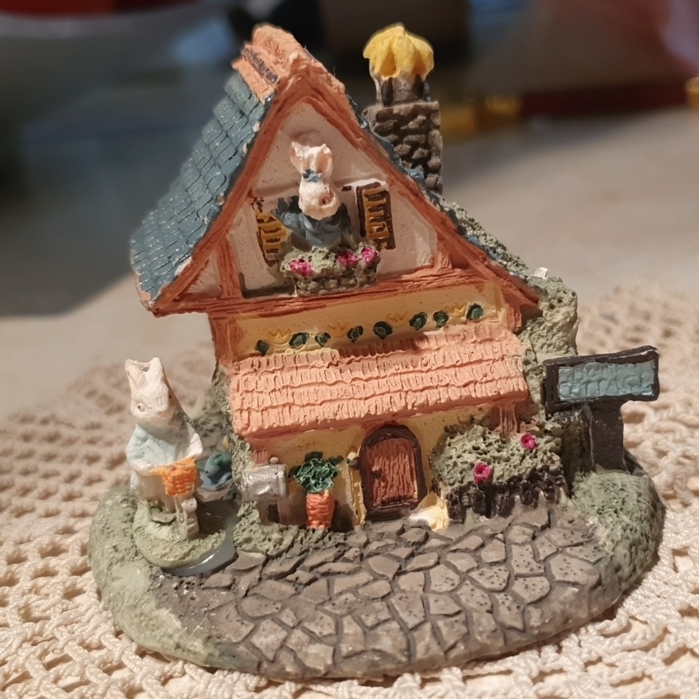 Vintage carrot patch house